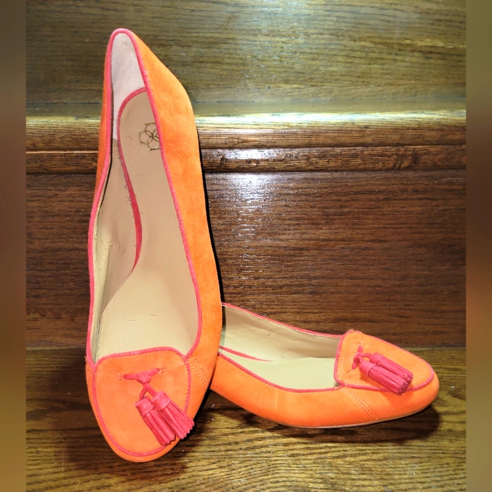 Ann Taylor Orange and Fushia Flats w/cute tassel size 8.5